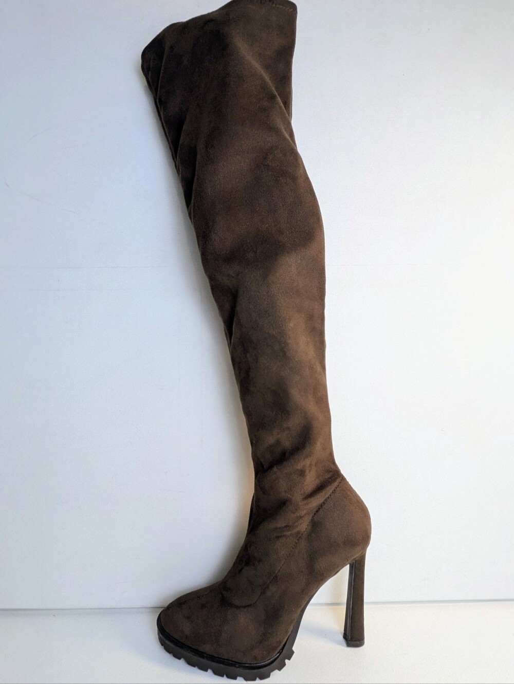 JLO Jennifer Lopez brown microsuede over knee lug sole 5" high heels boots 7.5